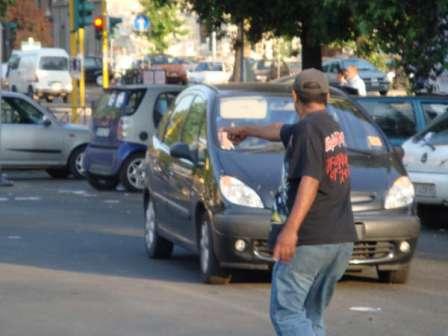 Cuneo: parcheggiatore abusivo a processo per tentata estorsione - TargatoCn.it
