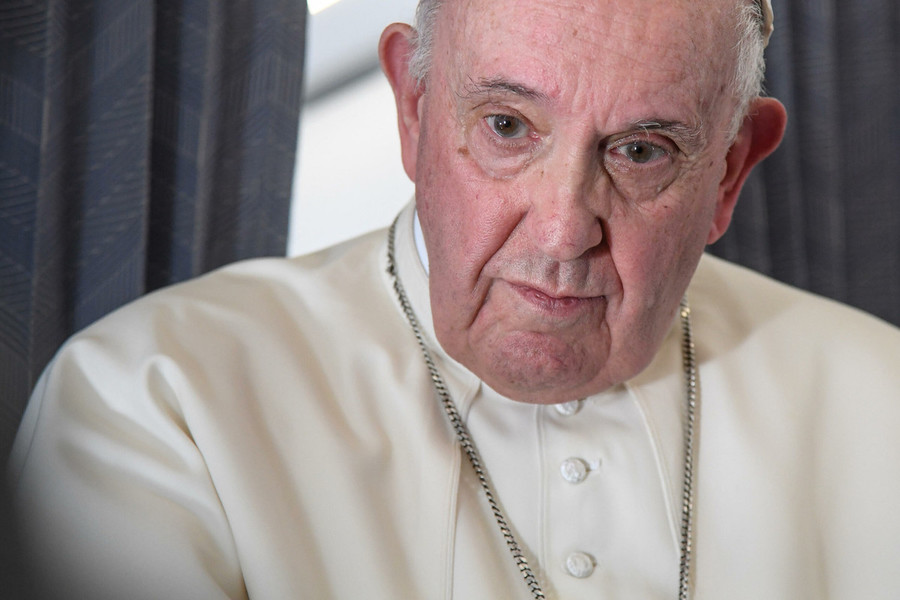 Papa Francesco Compie 84 Anni Ecco Come Fargli Gli Auguri Di Buon Compleanno Targatocn It
