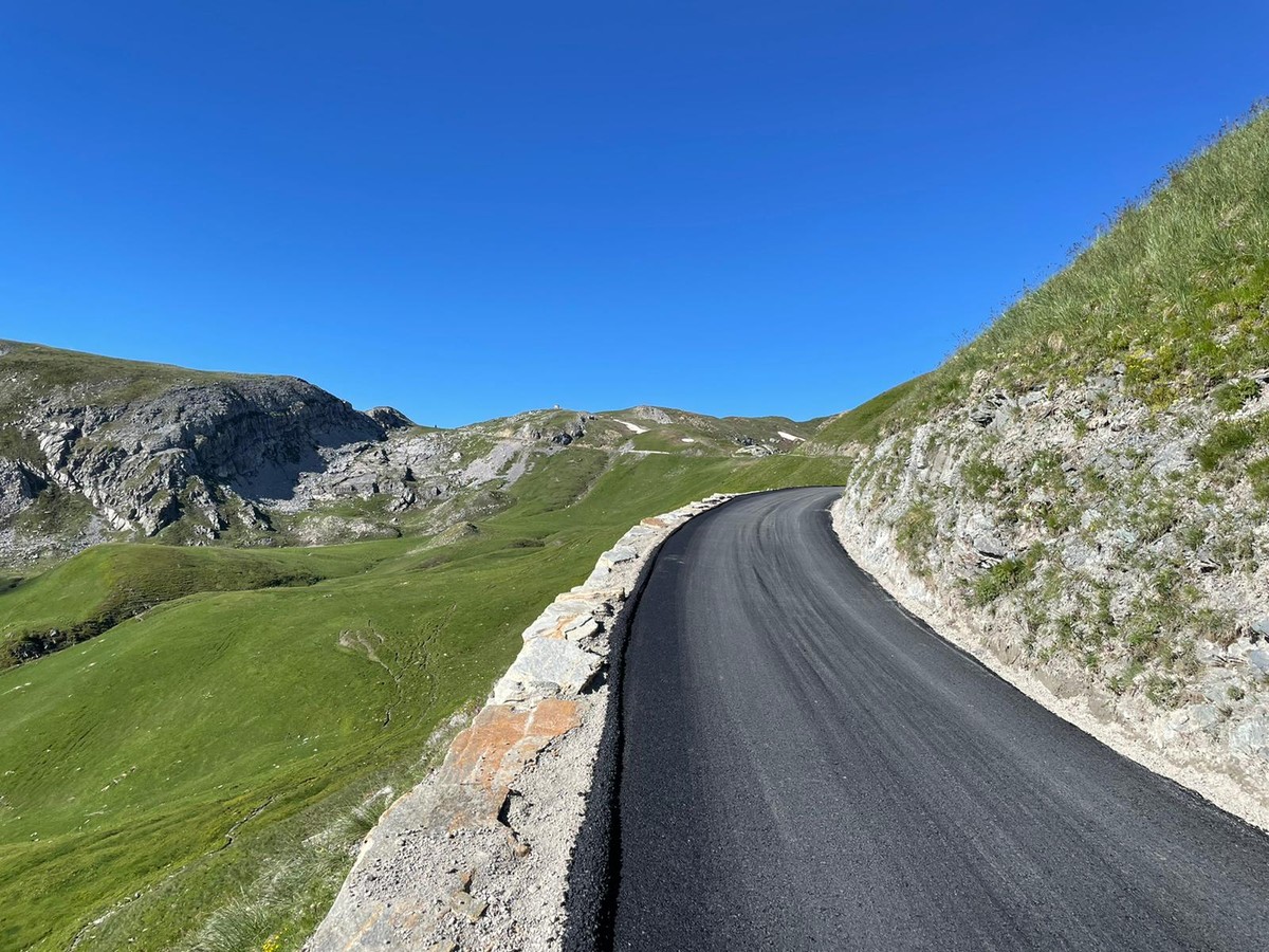 Riapre Il Colle Fauniera Con Un Nuovo Asfalto Pronti Per La Fausto 