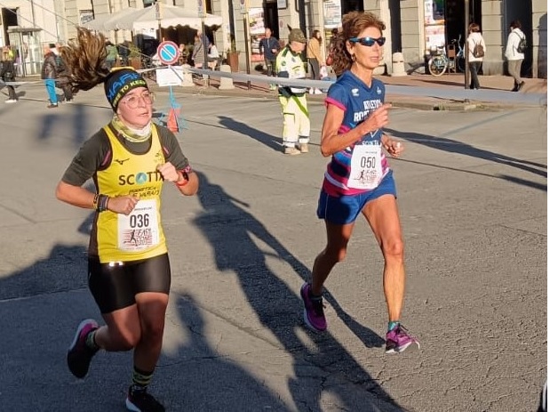 Corsa su strada: Cristina Frontespezi del Roata Chiusani campionessa italiana SF65 dei 10km