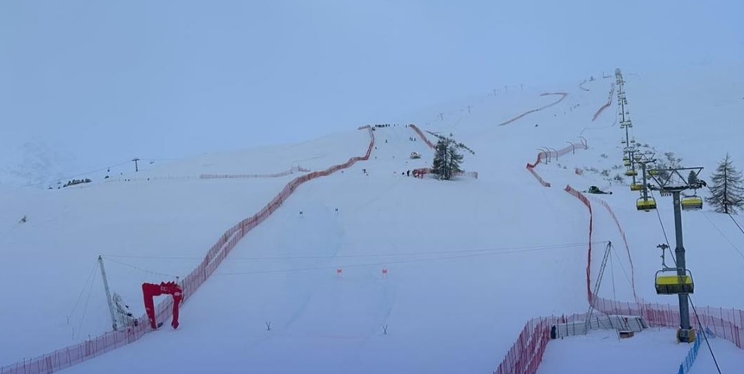 Sci alpino, Coppa del mondo: cancellato il superG femminile di St.Moritz Sci alpino, Coppa del mondo: cancellato il superG femminile di St.Moritz