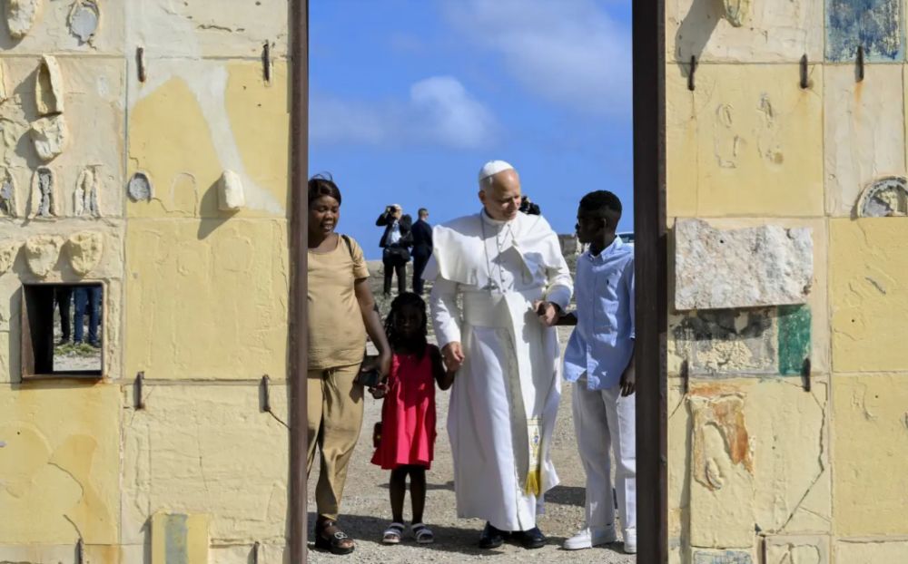 Papa Leone XIV “L’Europa affronti la crisi migratoria in modo organico” Papa Leone XIV “L’Europa affronti la crisi migratoria in modo organico”