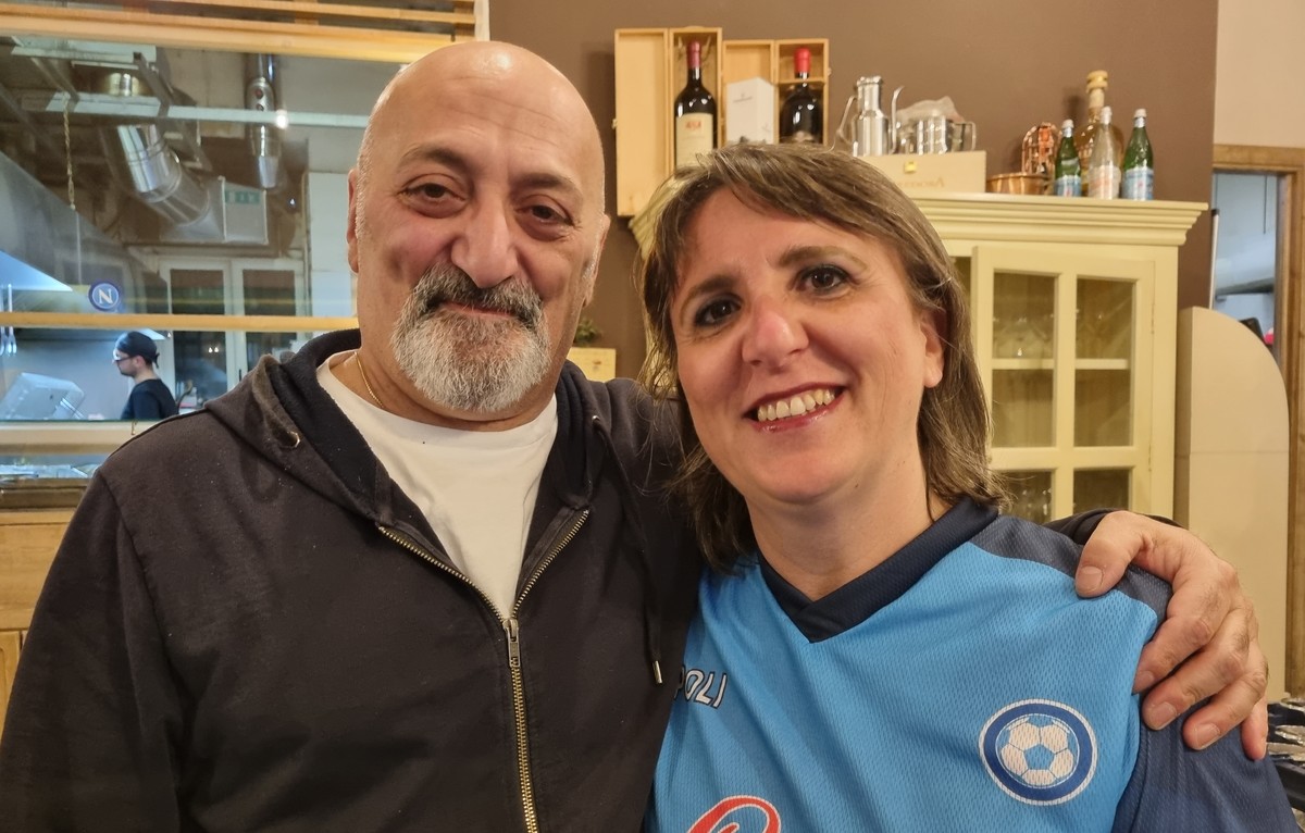 Un caffè (letterario) con Luca Pappagallo, volto noto e geniale di Food  Network 
