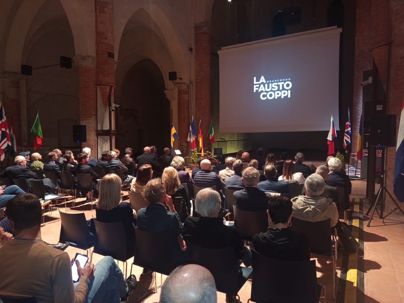 Presentata la Granfondo internazionale La Fausto Coppi Generali 2025 ...
