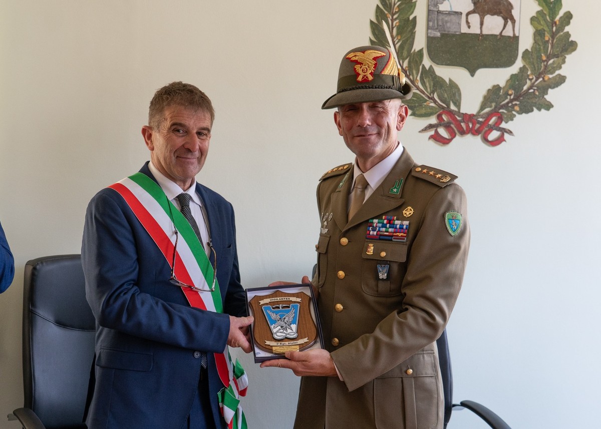 A Cervasca la consegna della Cittadinanza Onoraria al 2° Reggimento Alpini