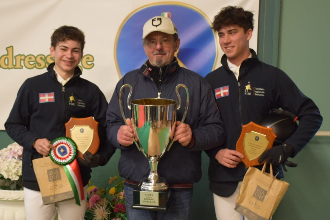 EQUITAZIONE / Due cavalieri dell' associazione Ippica Monregalese ...