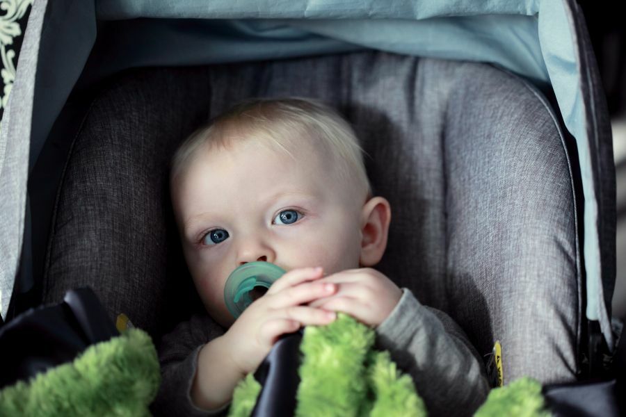 Come funziona un seggiolino Isofix e che cosa chiede alla tua auto Come funziona un seggiolino Isofix e che cosa chiede alla tua auto