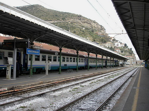 Riapre la ferrovia Cuneo-Ventimiglia chiusa per l’ondata di maltempo Riapre la ferrovia Cuneo-Ventimiglia chiusa per l’ondata di maltempo