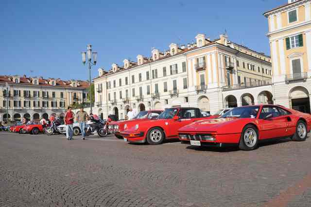 A Cuneo domenica 27 agosto una rievocazione storica di auto e moto A Cuneo domenica 27 agosto una rievocazione storica di auto e moto