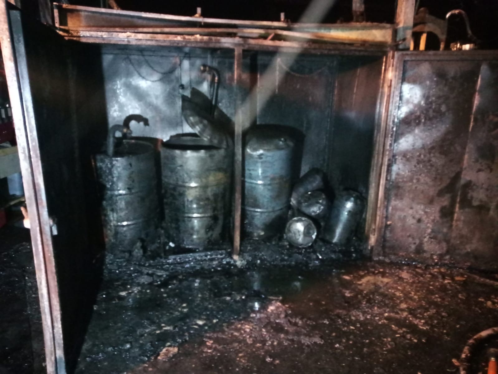 Incendio, nella notte, alla Pieffe di Fossano: a fuoco un forno per la  fusione a bassa temperatura - Targatocn.it