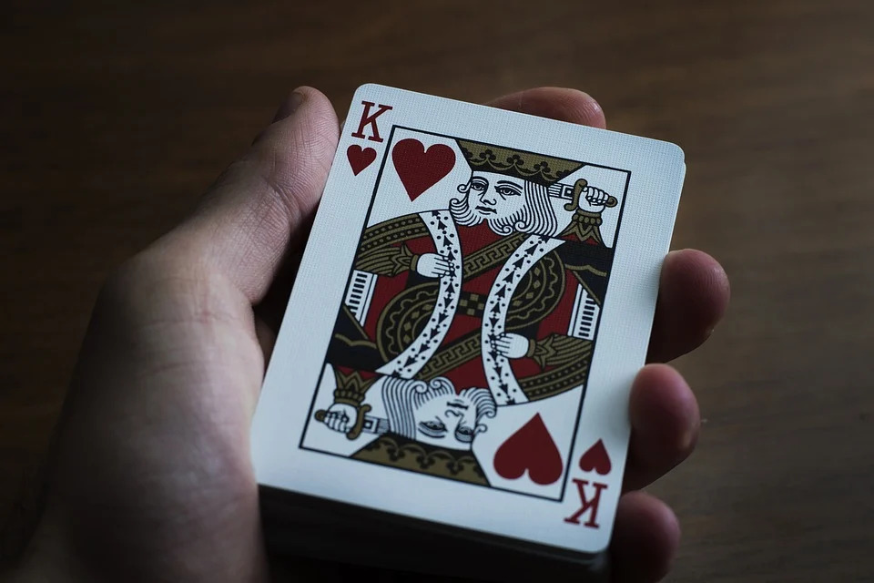 Il solitario: il gioco di carte da fare da soli 