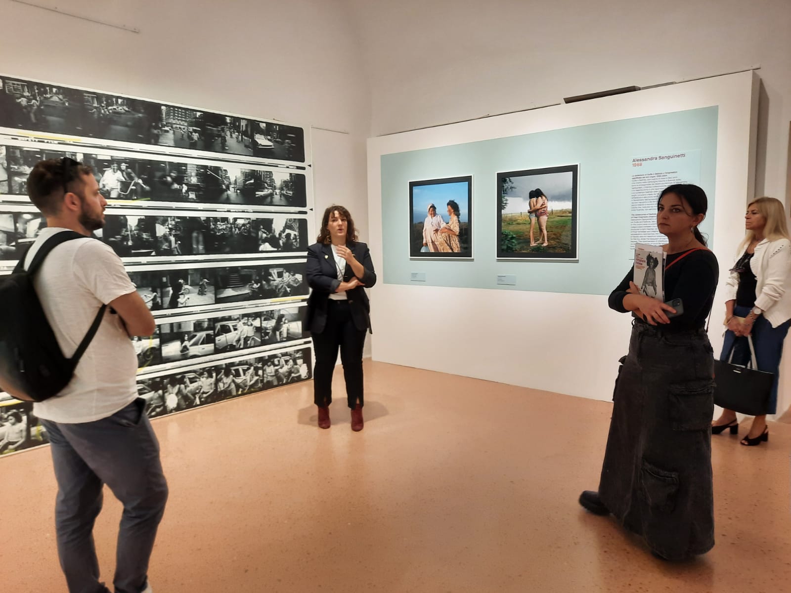 A Saluzzo “Fotografia è donna”: donne fotografe e donne protagoniste di 70 anni di storia A Saluzzo “Fotografia è donna”: donne fotografe e donne protagoniste di 70 anni di storia