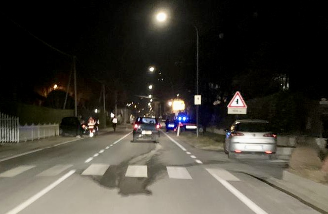 Scontro tra due auto a Dronero: una delle due finisce contro una cancellata, illesi fortunatamente entrambi i conducenti Scontro tra due auto a Dronero: una delle due finisce contro una cancellata, illesi fortunatamente entrambi i conducenti