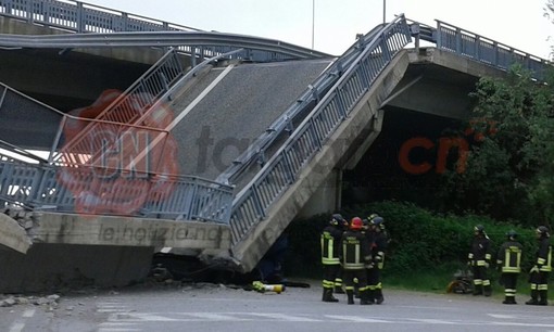 Il 18 aprile 2017 il crollo del viadotto lungo la tangenziale di Fossano