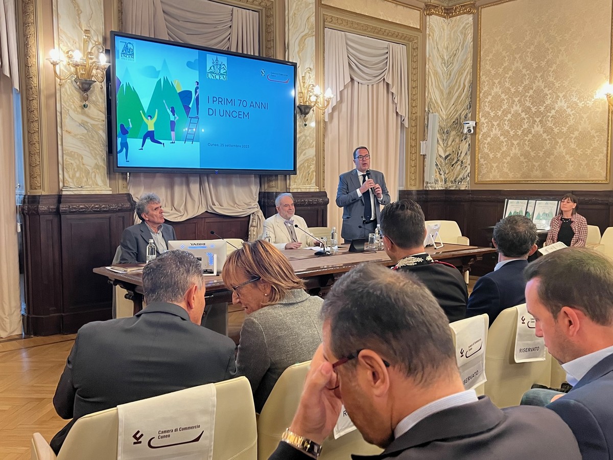 Settant’anni di Uncem celebrati con un convegno alla Camera di Commercio di Cuneo Settant’anni di Uncem celebrati con un convegno alla Camera di Commercio di Cuneo
