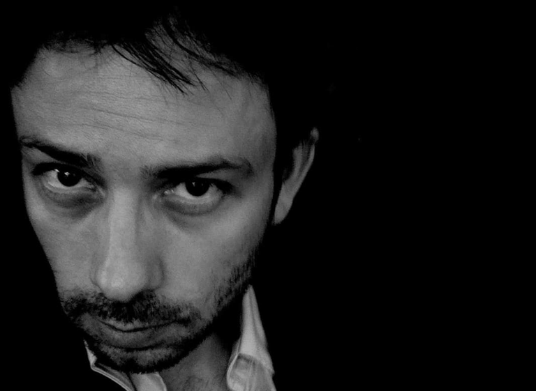 Pubblico importante e forte curiosità per il primo romanzo del ...