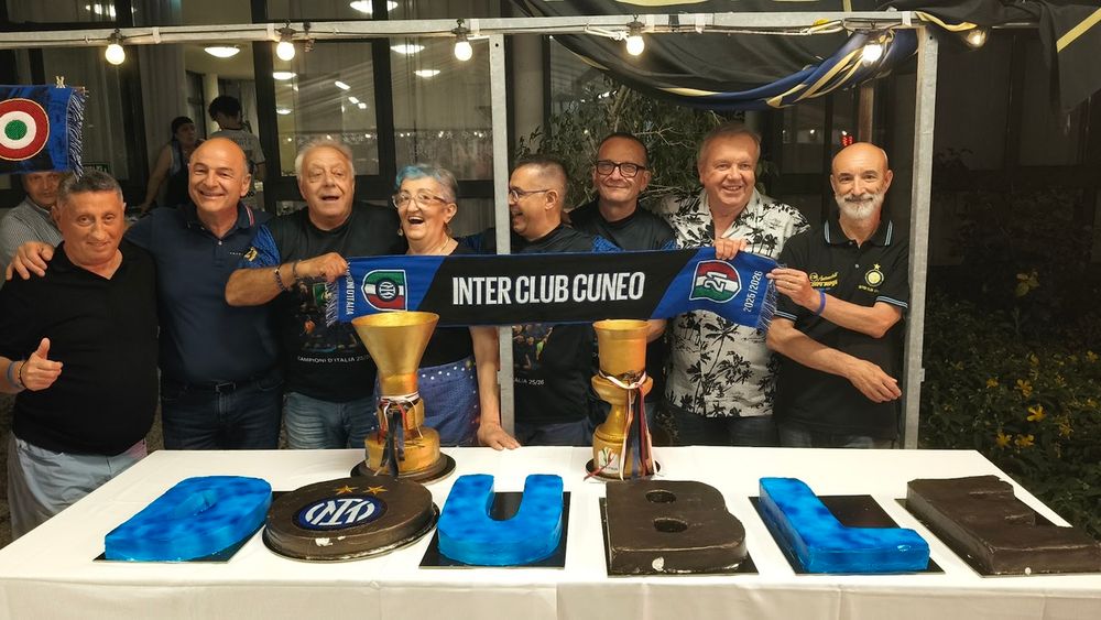 L’Inter Club Cuneo festeggia il 21° Scudetto e la 10ª Coppa Italia L’Inter Club Cuneo festeggia il 21° Scudetto e la 10ª Coppa Italia
