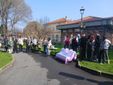 Inaugurazione della panchina lilla in piazza Dante a Saluzzo