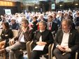 La sala con autorità e pubblico La sala con autorità e pubblico