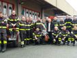 Foto di gruppo per Vigili del fuoco ed Amministratori