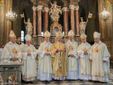 Saluzzo, Duomo: Monsignor Cristiano Bodo, il Cardinal Bertone, monsignor Guerrini, vescovi e vescovi emeriti della Provincia al Pontificale per i 25 anni di ordinazione sacerdotale di Bodo Saluzzo, Duomo: Monsignor Cristiano Bodo, il Cardinal Bertone, monsignor Guerrini, vescovi e vescovi emeriti della Provincia al Pontificale per i 25 anni di ordinazione sacerdotale di Bodo