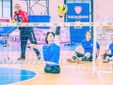 Sabina Fornetti, impegnata sul campo di gara di sitting volley