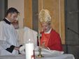 Il festeggiamento per i 30 anni di ordinazione sacerdotale di monsignor Cristiano Bodo, vescovo di Saluzzo nella chiesa di Stroppiana ( Vercelli)