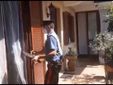 L'intervento dei carabinieri nella casa di Carmagnola di via Gozzano