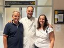Il professor Renato Romagnoli e i genitori del ragazzo Il professor Renato Romagnoli e i genitori del ragazzo