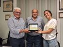 Flavio Zunino con il presidente dell'Avis provinciale Valentino Piacenza e la consigliera Matilda Brero Flavio Zunino con il presidente dell'Avis provinciale Valentino Piacenza e la consigliera Matilda Brero