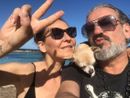 La coppia in un'immagine pubblicata da Ivan Sauna sulla sua pagina Facebook La coppia in un'immagine pubblicata da Ivan Sauna sulla sua pagina Facebook
