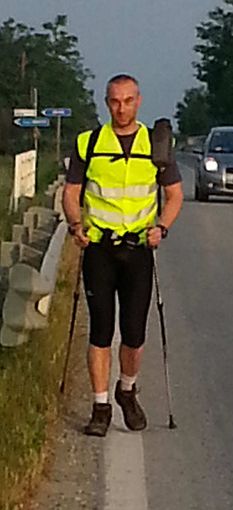 Tre immagini di Davide Bertinetto in marcia verso il mare Tre immagini di Davide Bertinetto in marcia verso il mare