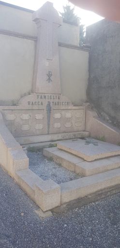 Vanno all’asta due tombe storiche nel cimitero di Bra Vanno all’asta due tombe storiche nel cimitero di Bra