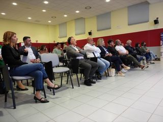 Nelle foto alcuni momenti dell'assemblea di zona tenuta martedì