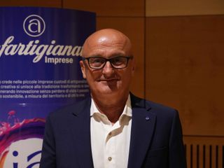 Alcuni momenti dall'assemblea di zona tenuta in Sala Fenoglio Alcuni momenti dall'assemblea di zona tenuta in Sala Fenoglio