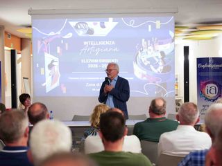 Alcuni momenti dell'assemblea di zona tenuta a Dronero