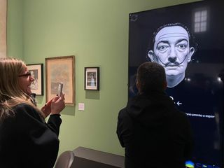 “Tra Sogno e magia” il titolo della mostra presentata oggi dall’associazione BeLocal “Tra Sogno e magia” il titolo della mostra presentata oggi dall’associazione BeLocal