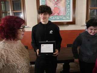 Alcuni momenti della cerimonia tenuta in municipio a Caramagna