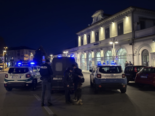 Controlli alla stazione ferroviaria di Bra