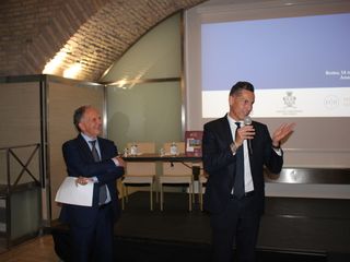 Alcuni momenti dell'evento di presentazione di prodotti tipici regionali a Roma