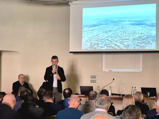 Questa mattina la presentazione ad Alba Questa mattina la presentazione ad Alba
