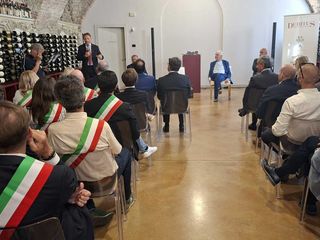 Nelle foto alcuni momenti della giornata organizzata a Barolo Nelle foto alcuni momenti della giornata organizzata a Barolo