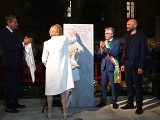 Nello scorso settembre l'inaugurazione della rinnovata piazza a lui intitolata Nello scorso settembre l'inaugurazione della rinnovata piazza a lui intitolata