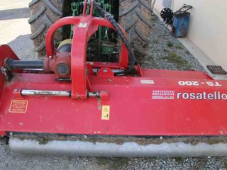 La trinciasarmenti per triturare il materiale residuo delle potature