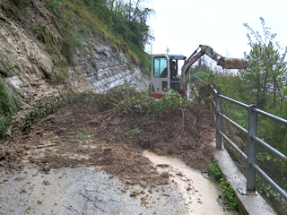 Frana in località Alfieri a Bastia Mondovì Frana in località Alfieri a Bastia Mondovì