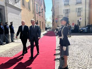 Alcuni momenti della cerimonia tenuta al Teatro Toselli di Cuneo Alcuni momenti della cerimonia tenuta al Teatro Toselli di Cuneo