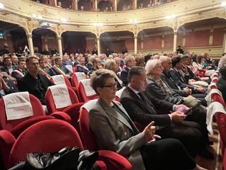 Alcuni momenti della cerimonia tenuta al Teatro Toselli di Cuneo Alcuni momenti della cerimonia tenuta al Teatro Toselli di Cuneo