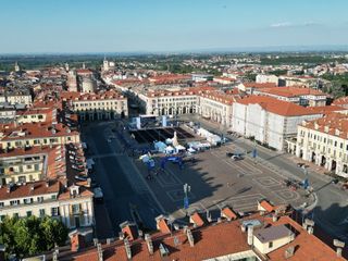 Nelle foto alcune immagini della serata tenuta giovedì in piazza Galimberti a Cuneo