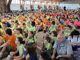 Immagine dalla grande festa dell'Azione Cattolica dei ragazzi al Foro Boario di Saluzzo- Foto suor Angiolina dell'Oratorio don Bosco Immagine dalla grande festa dell'Azione Cattolica dei ragazzi al Foro Boario di Saluzzo- Foto suor Angiolina dell'Oratorio don Bosco