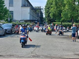 Foto dalla manifestazione Mangia in Vespa 2025 Foto dalla manifestazione Mangia in Vespa 2025